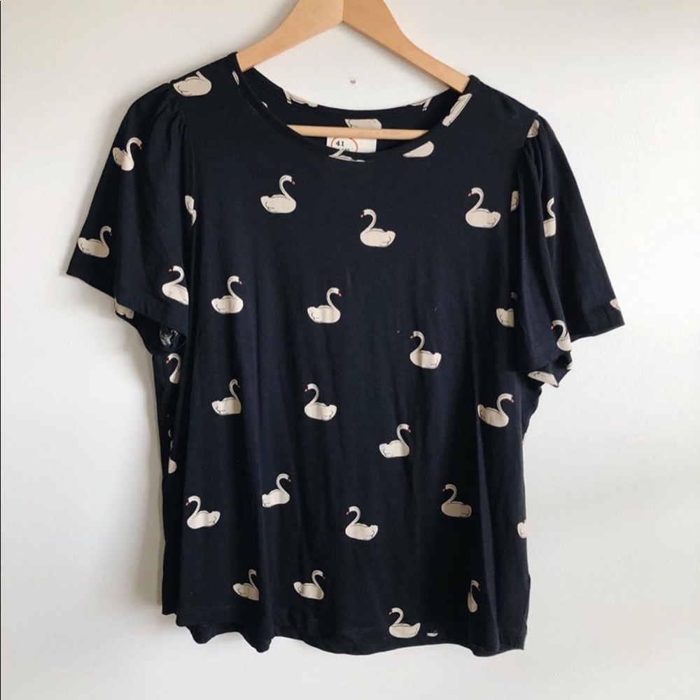 Anthropologie swan tee